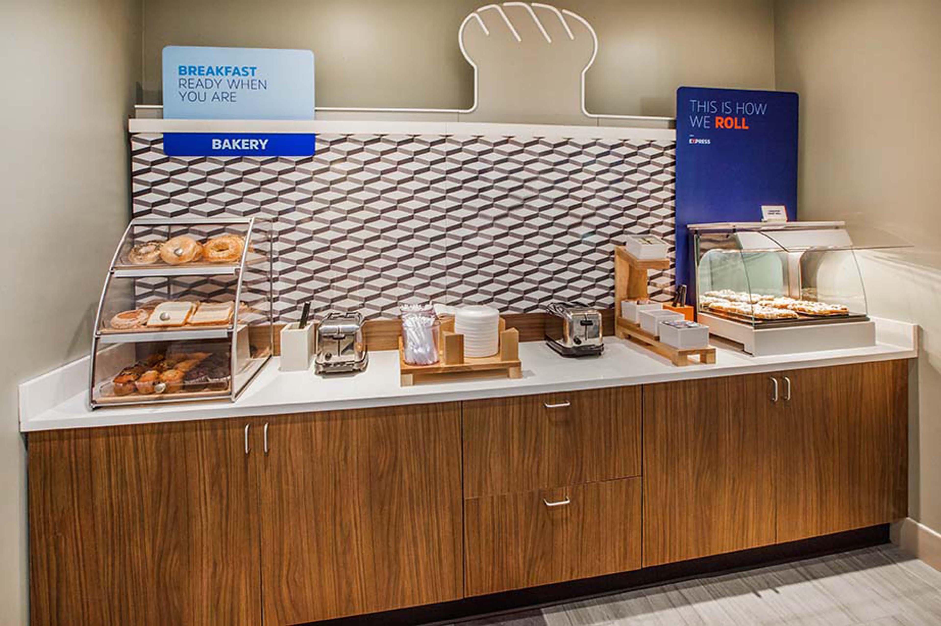 Holiday Inn Express Hotel & Suites Houston Nw Beltway 8-West Road By Ihg Екстер'єр фото